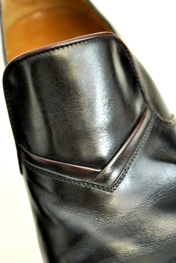 1970s Vintage Men's Black Leather Mod Loafers Slip on Dress Shoes • Size 41.5