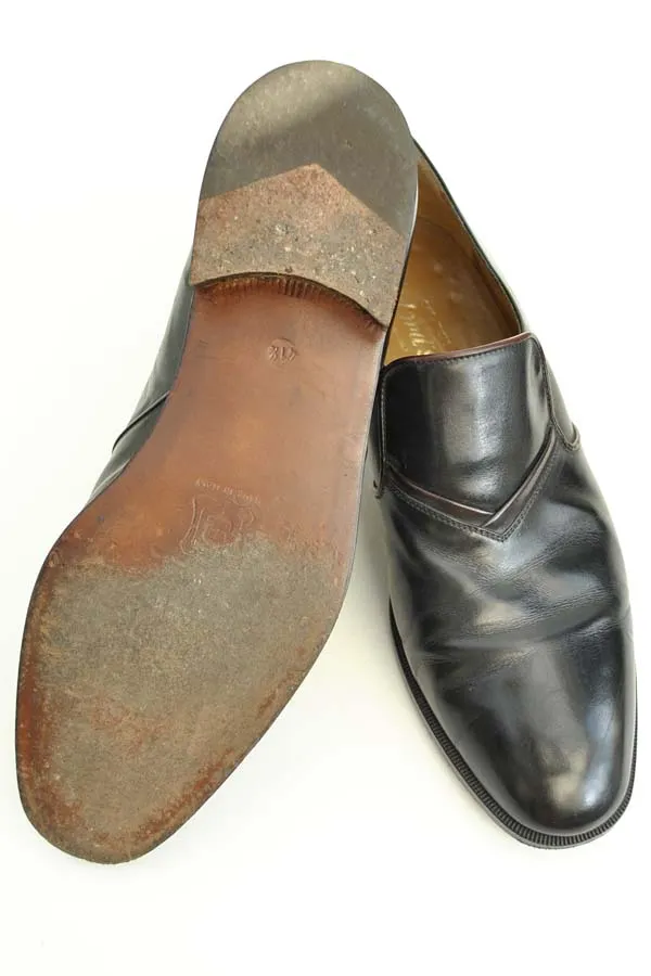 1970s Vintage Men's Black Leather Mod Loafers Slip on Dress Shoes • Size 41.5