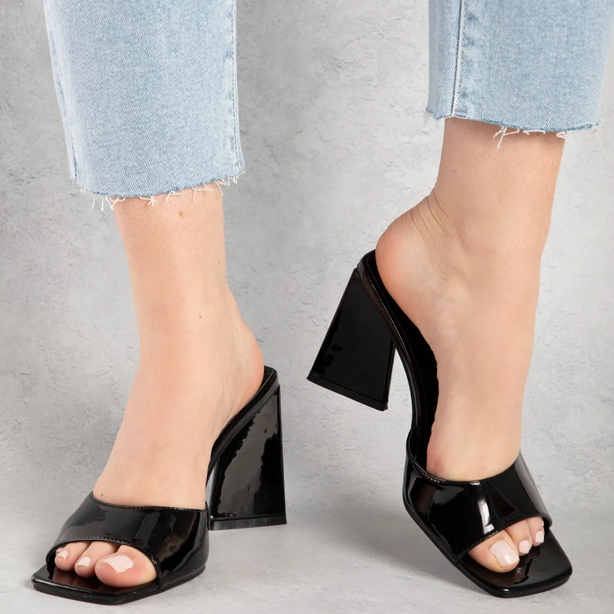 BEBO Kyrah Heeled Mule in Black