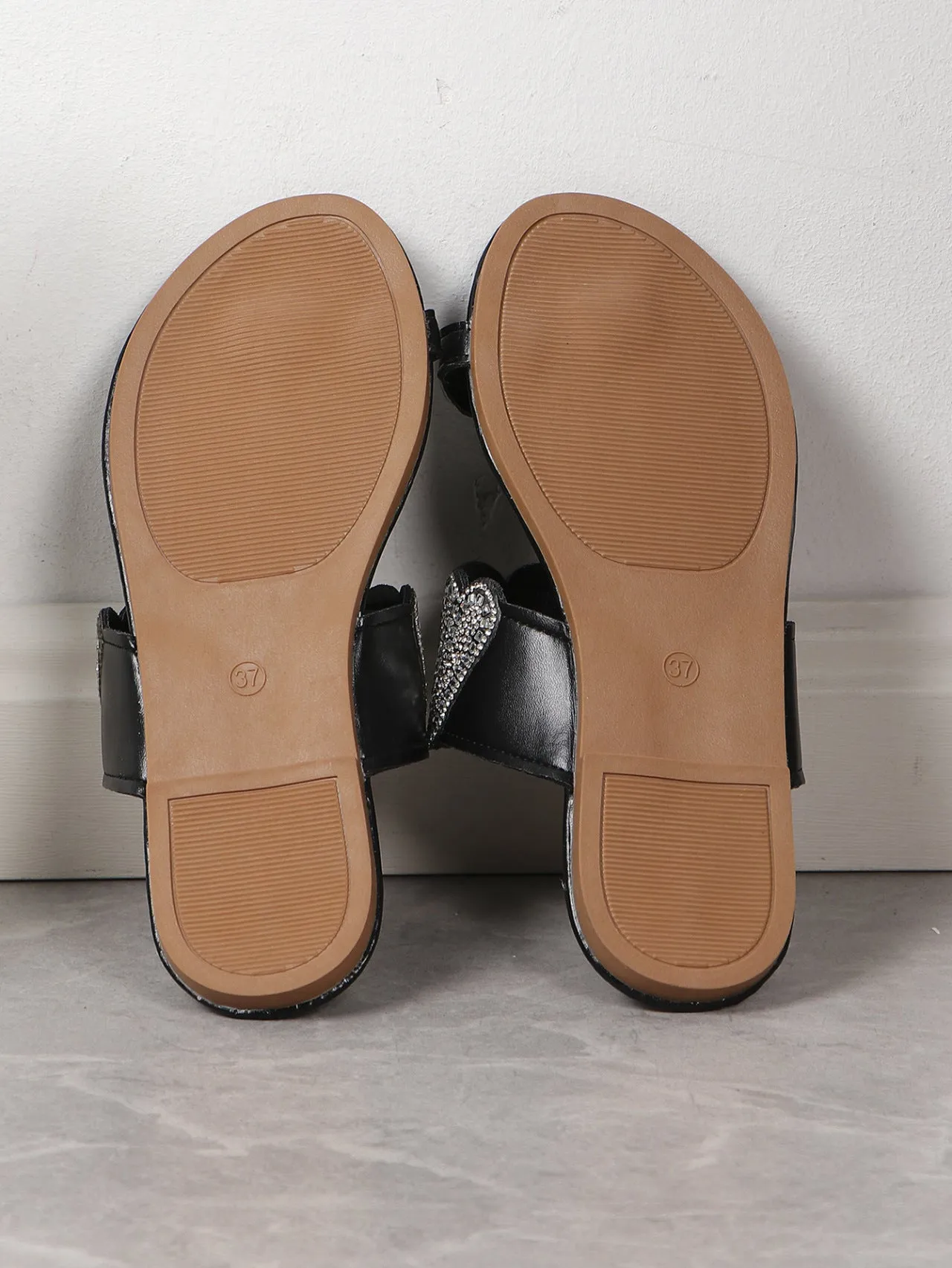 elveswallet Black Toe-loop Rhinestone Flat Beach Slippers