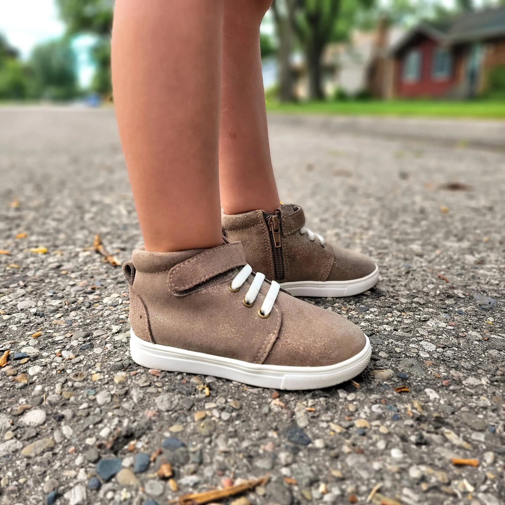 Snickerdoodle High Top Sneaks